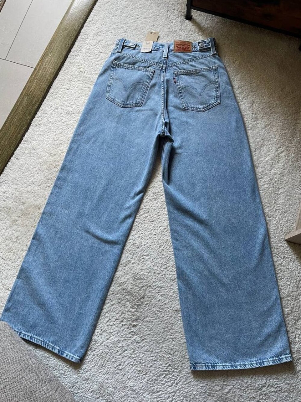 NWT Levi's Cinch Baggy High Rise Women's Jeans Size 28/31 - Picture 6 of 13